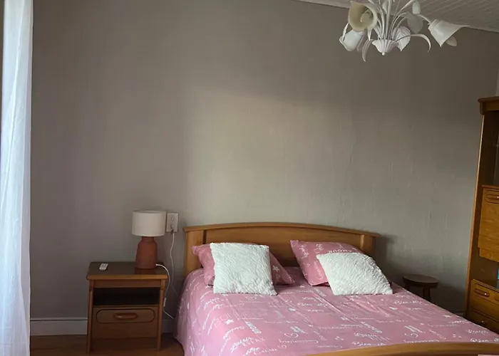 Сasa de vacaciones Corps De Ferme A 50min De Lyon